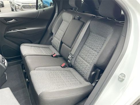 Certified 2024 Chevrolet Equinox LT image 24