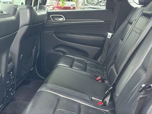Used 2016 Jeep Grand Cherokee Limited AWD/4WD image 27