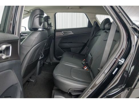 New 2026 Kia Sportage EX image 12