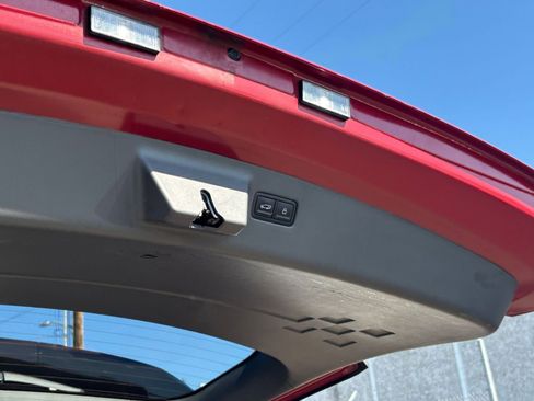 Used 2025 Hyundai Santa Fe SEL FWD image 23
