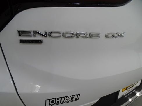 Used 2023 Buick Encore GX Preferred w/ Cold Weather Comfort Package AWD/4WD image 25