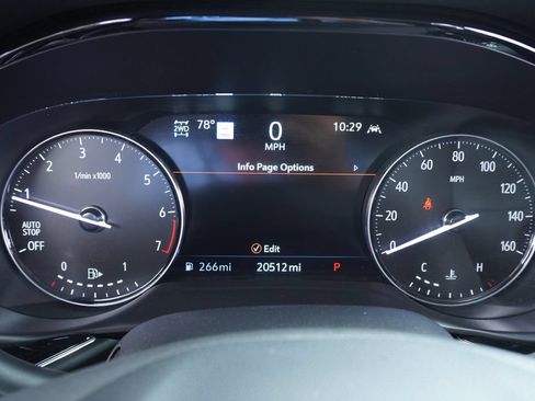 Used 2023 Buick Envision Avenir AWD/4WD image 21