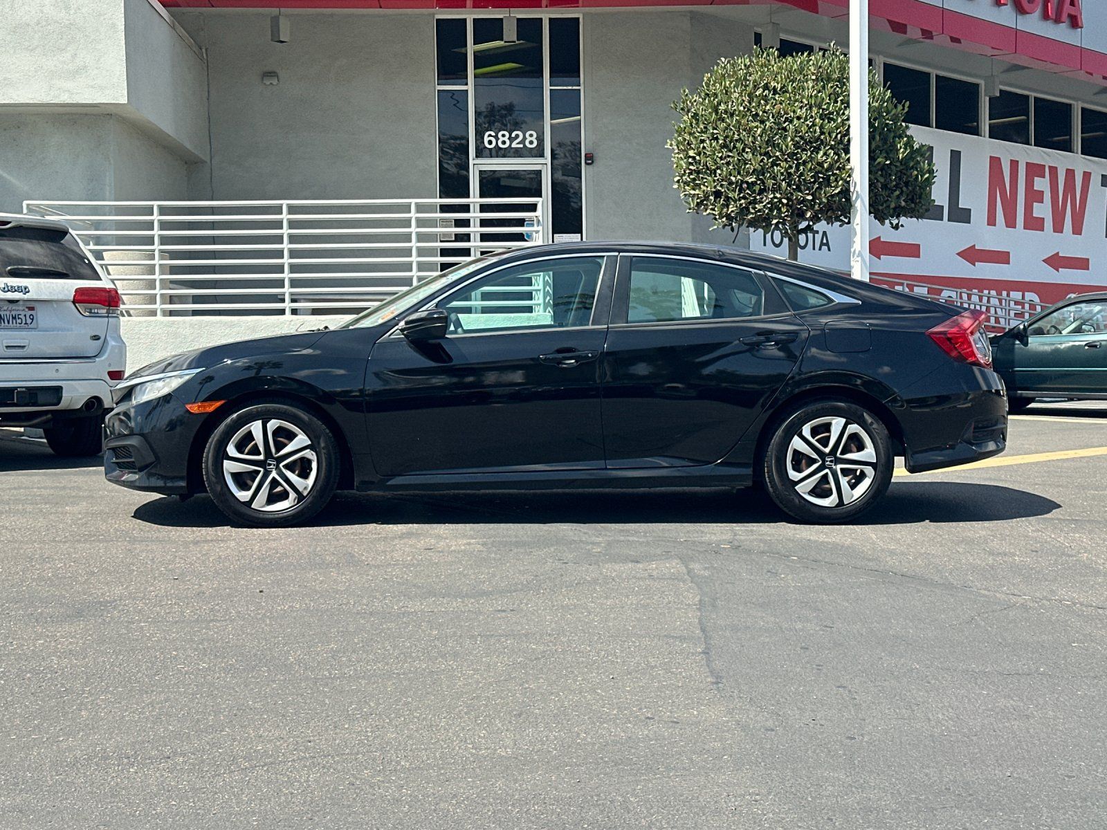 Used 2017 Honda Civic LX image 2