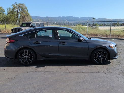 Certified 2024 Honda Civic Sport Touring image 5