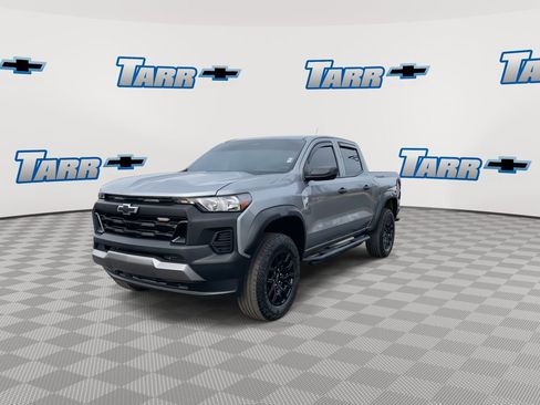 Used 2024 Chevrolet Colorado Trail Boss w/ Advanced Trailering Package image 4