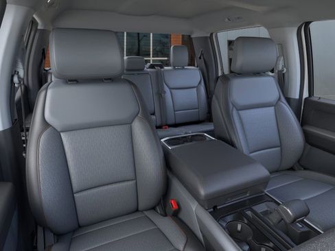 New 2025 Ford F150 Lariat w/ FX4 Off-Road Package image 10