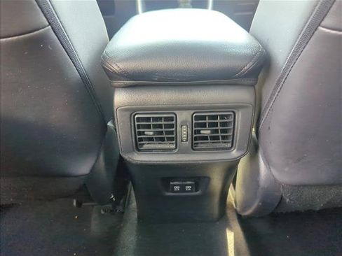 Used 2020 Toyota RAV4 XLE Premium AWD/4WD image 21