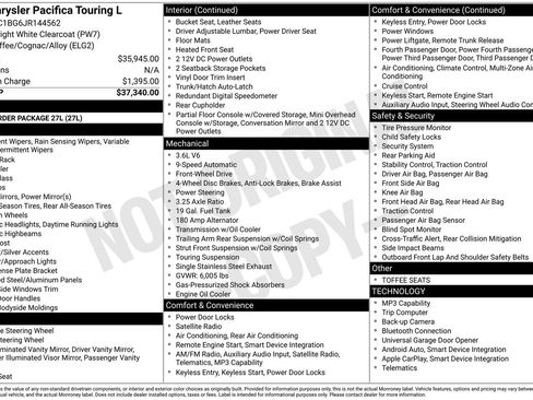 Used 2018 Chrysler Pacifica Touring-L FWD image 5