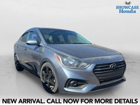 Used 2020 Hyundai Accent SEL FWD image 6