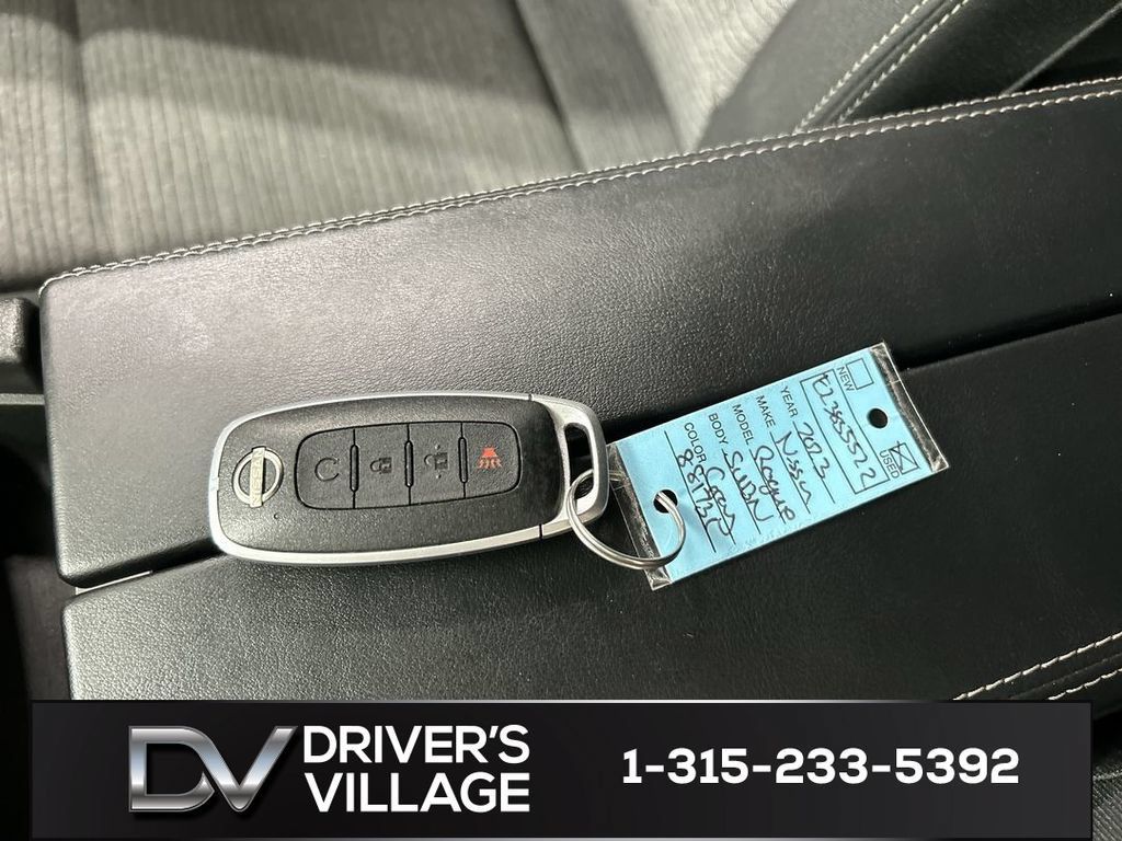 Used 2023 Nissan Rogue SV AWD/4WD image 12