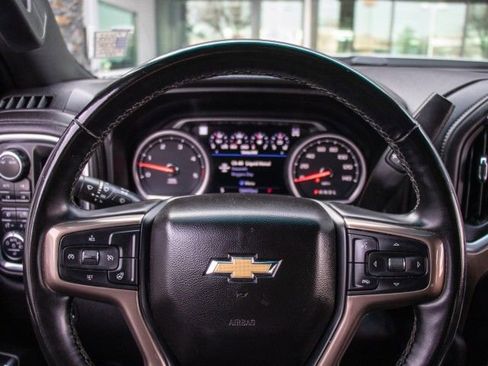 Used 2023 Chevrolet Silverado 2500 High Country image 13