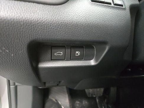 New 2026 Toyota Crown Platinum image 29