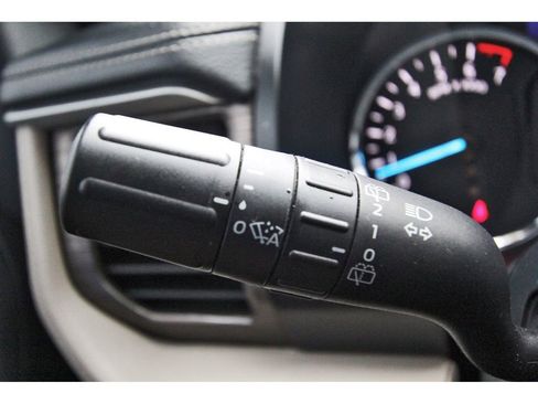 Used 2023 Ford Expedition Limited image 18