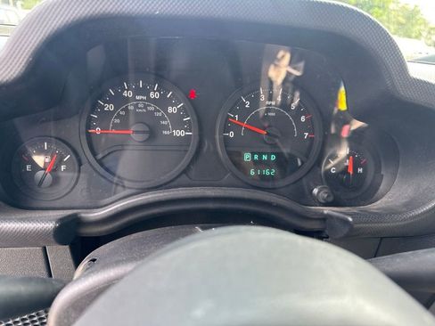 Used 2009 Jeep Wrangler Unlimited X w/ Trailer Tow Group AWD/4WD image 13
