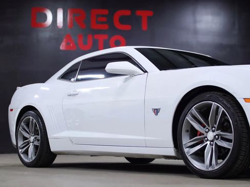Used 2015 Chevrolet Camaro LT w/ Commemorative Special Edition image 3