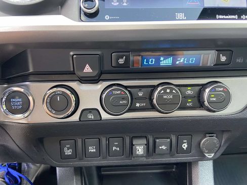 Used 2023 Toyota Tacoma Limited AWD/4WD image 25