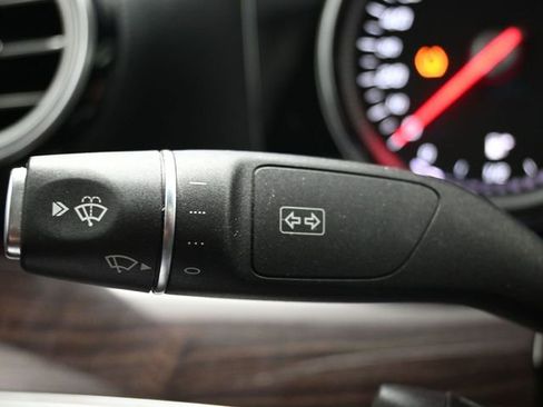 Used 2019 Mercedes-Benz E 300 image 23