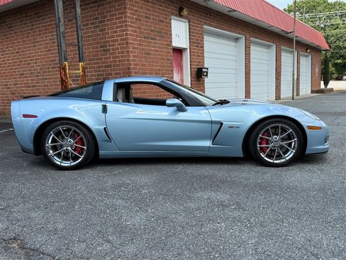 Used 2012 Chevrolet Corvette Z06 w/ 2LZ Preferred Equipment Group image 37