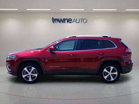 Used 2021 Jeep Cherokee Limited AWD/4WD image 3