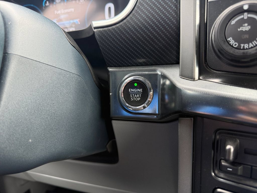 Used 2021 Ford F150 Limited AWD/4WD image 19