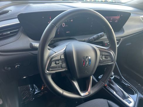 Used 2025 Buick Encore GX Preferred image 28