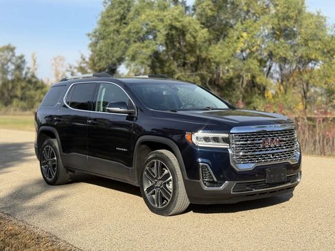 Used 2022 GMC Acadia SLT w/ Preferred Package AWD/4WD image 5