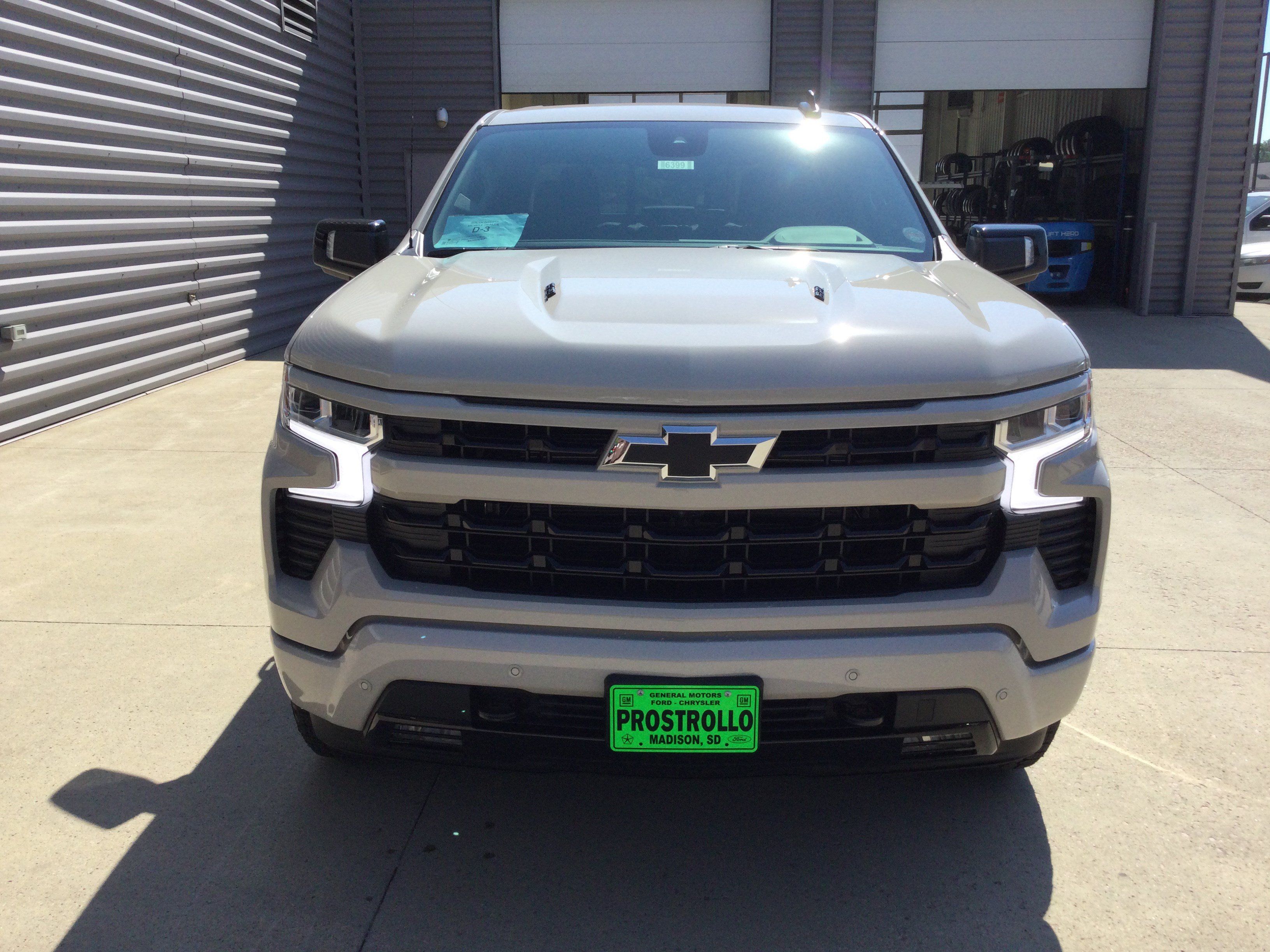 New 2026 Chevrolet Silverado 1500 RST AWD/4WD image 3