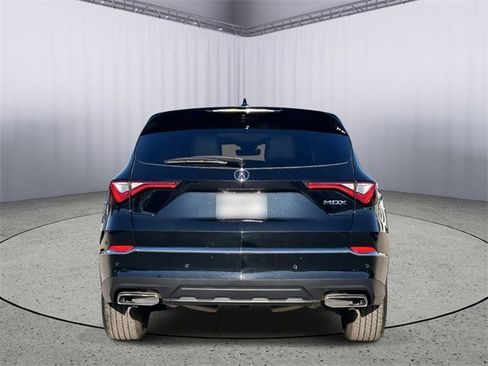 Used 2024 Acura MDX FWD w/ Technology Package image 8