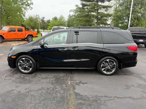 Used 2024 Honda Odyssey Elite image 8