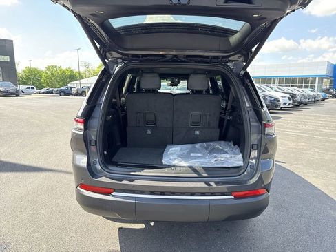 New 2026 Jeep Grand Cherokee L Limited AWD/4WD image 17