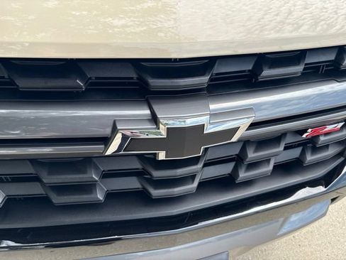Used 2022 Chevrolet Colorado Z71 AWD/4WD image 27