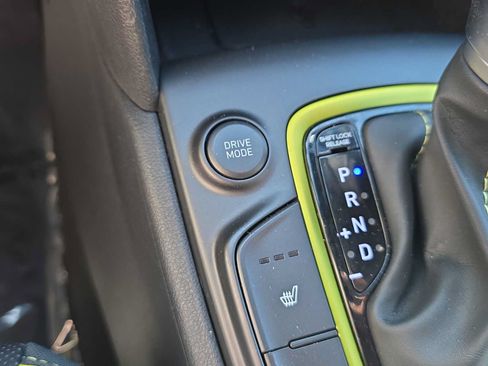 Used 2020 Hyundai Kona Limited w/ Cargo Package FWD image 23