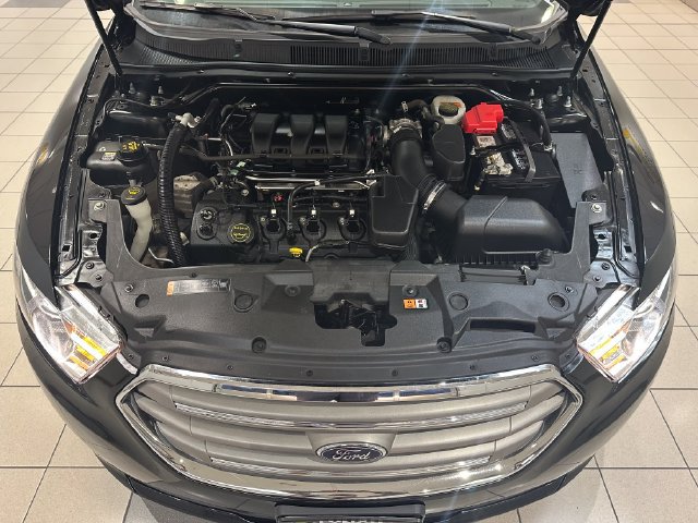 Used 2018 Ford Taurus SEL w/ Equipment Group 201A AWD/4WD image 24