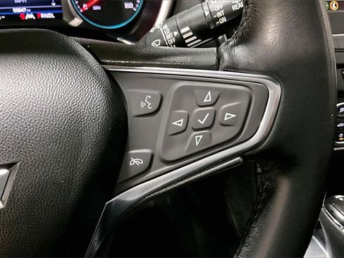 Used 2020 Chevrolet Equinox LT image 22