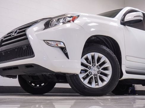 Used 2016 Lexus GX 460 w/ Premium Package AWD/4WD image 2
