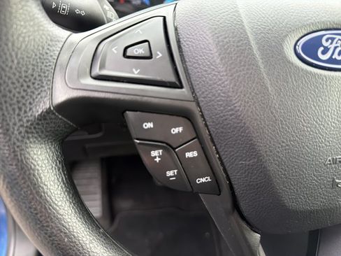 Used 2024 Ford Edge SE w/ Black Appearance Package AWD/4WD image 19