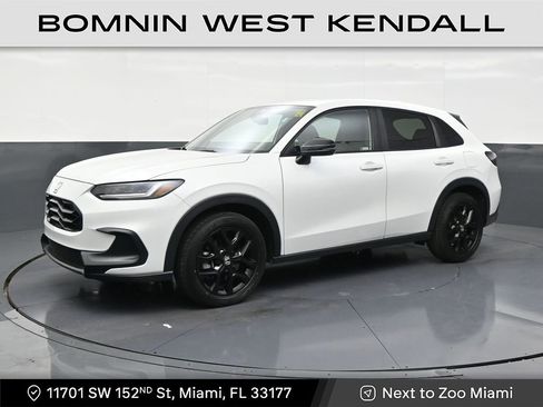 Used 2023 Honda HR-V Sport image 1