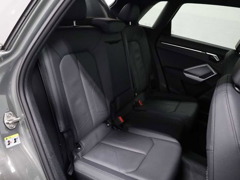 Certified 2025 Audi Q3 2.0T Premium w/ Convenience Package image 42