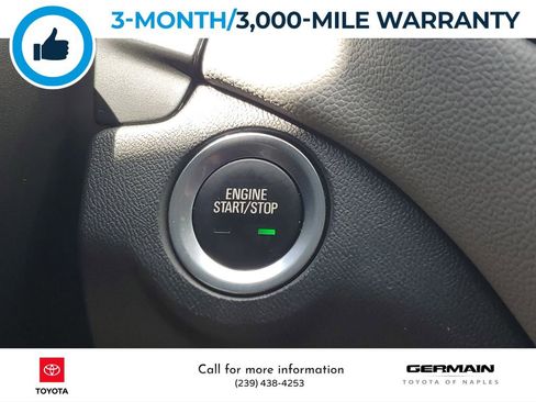Used 2021 Chevrolet Equinox LS image 34