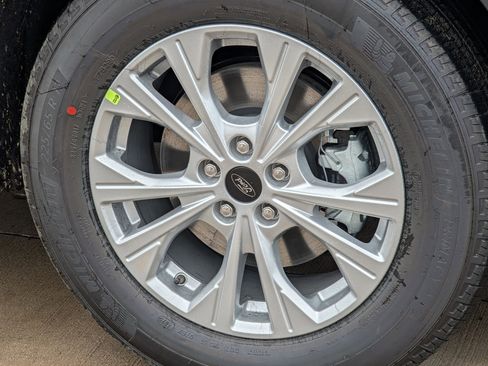 New 2026 Ford Escape Active image 9