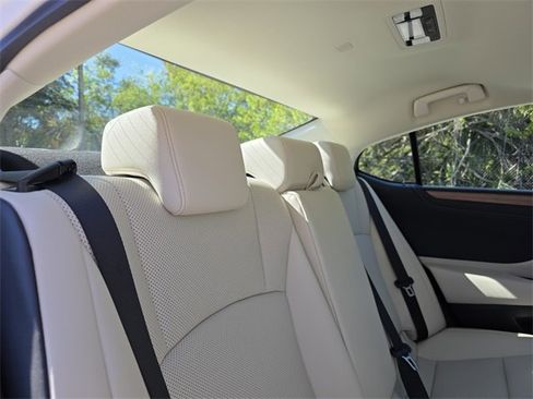 New 2025 Lexus ES 350 w/ Premium Package image 14
