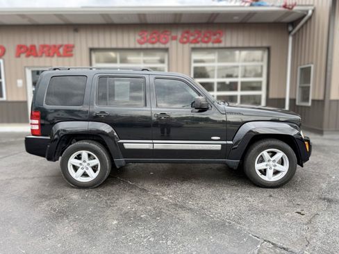 Used 2012 Jeep Liberty Sport AWD/4WD image 1