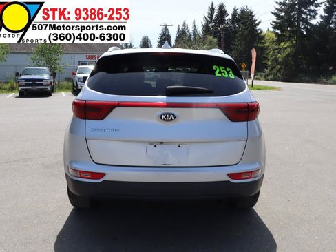 Used 2019 Kia Sportage LX w/ LX Popular Package AWD/4WD image 8