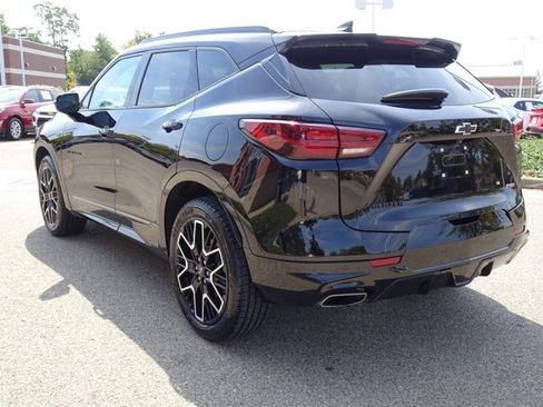 Certified 2023 Chevrolet Blazer RS w/ Enhanced Convenience Package image 5