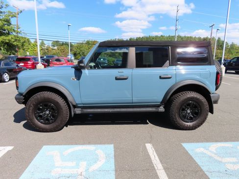 Used 2022 Ford Bronco Wildtrak image 8