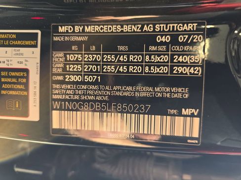 Certified 2020 Mercedes-Benz GLC 300 image 40