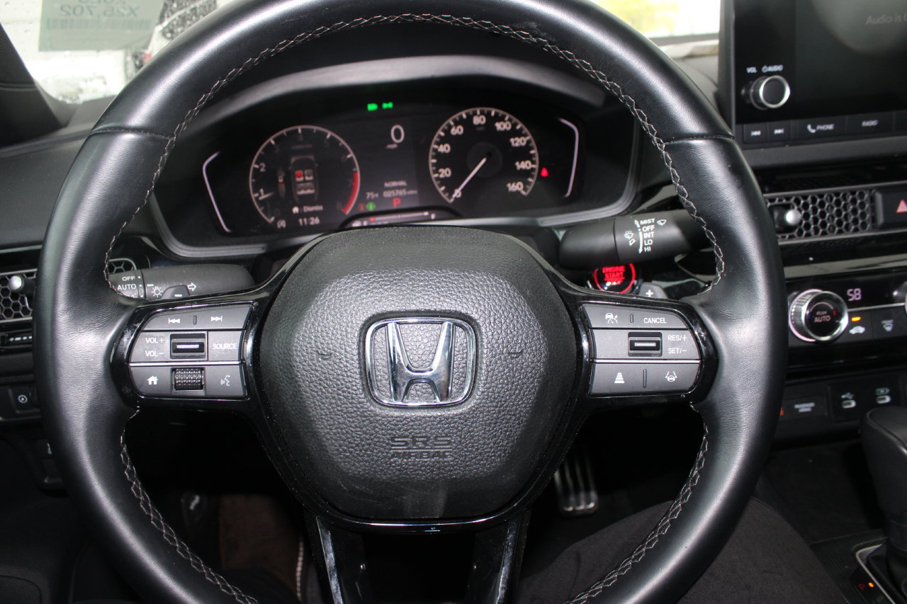 Used 2025 Honda Civic Sport image 12