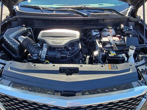 Certified 2023 Cadillac XT6 Premium Luxury image 30