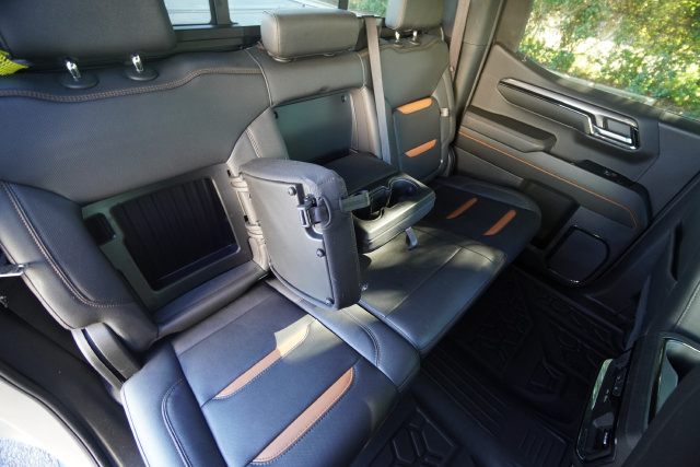 Used 2023 GMC Sierra 1500 AT4 w/ AT4 Premium Package AWD/4WD image 29