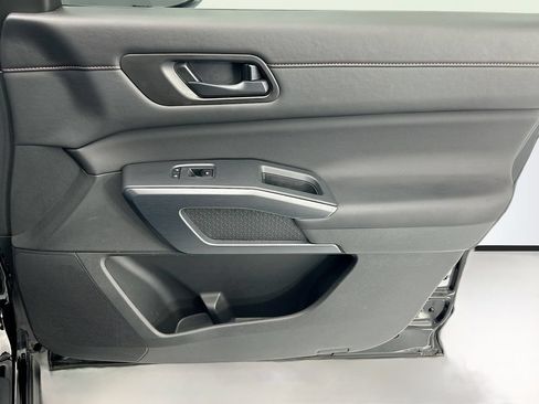 Used 2025 Nissan Pathfinder Rock Creek AWD/4WD image 23